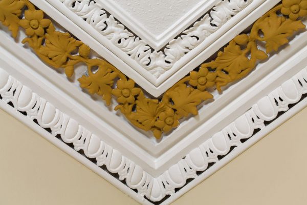 Hand-painted cornice detail